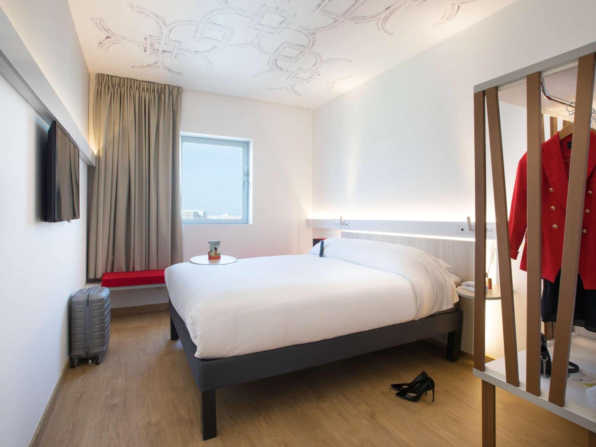 Ibis Abdelmoumen Casa Centre Casablanca Exterior foto